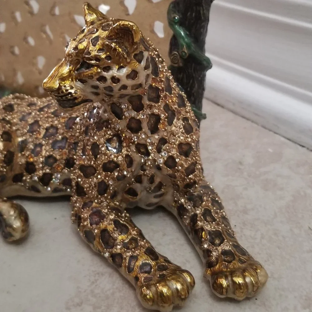 SIGNED RARE EXQUISITE JAY STRONGWATER JUNGLE SAFARI CHEETAH CRYSTAL ENAMEL FRAME